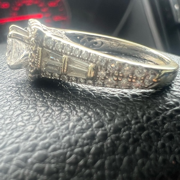 Neil lane engagement ring size 5.5 - Picture 4 of 5